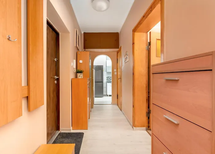 Dlugosza Homely By Bookinghost Apartmán
