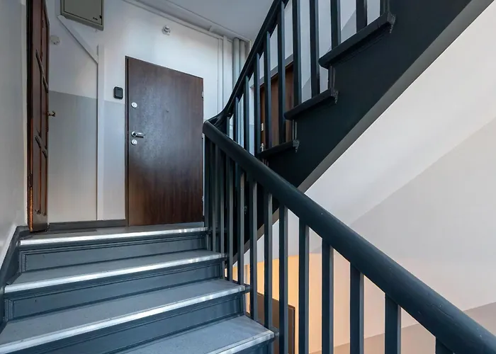 Dlugosza Homely By Bookinghost